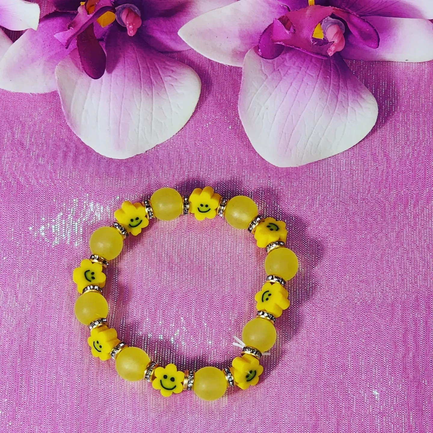Stretchable "Smiley" flower beaded kids/ Colorful Toddler's Bracelets