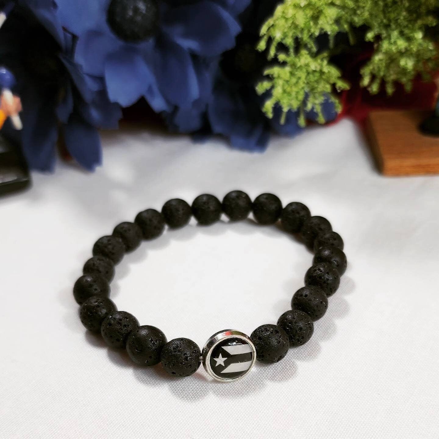 Black & White Puerto Rico Flag Adjustable Stretchable Beaded Bracelets