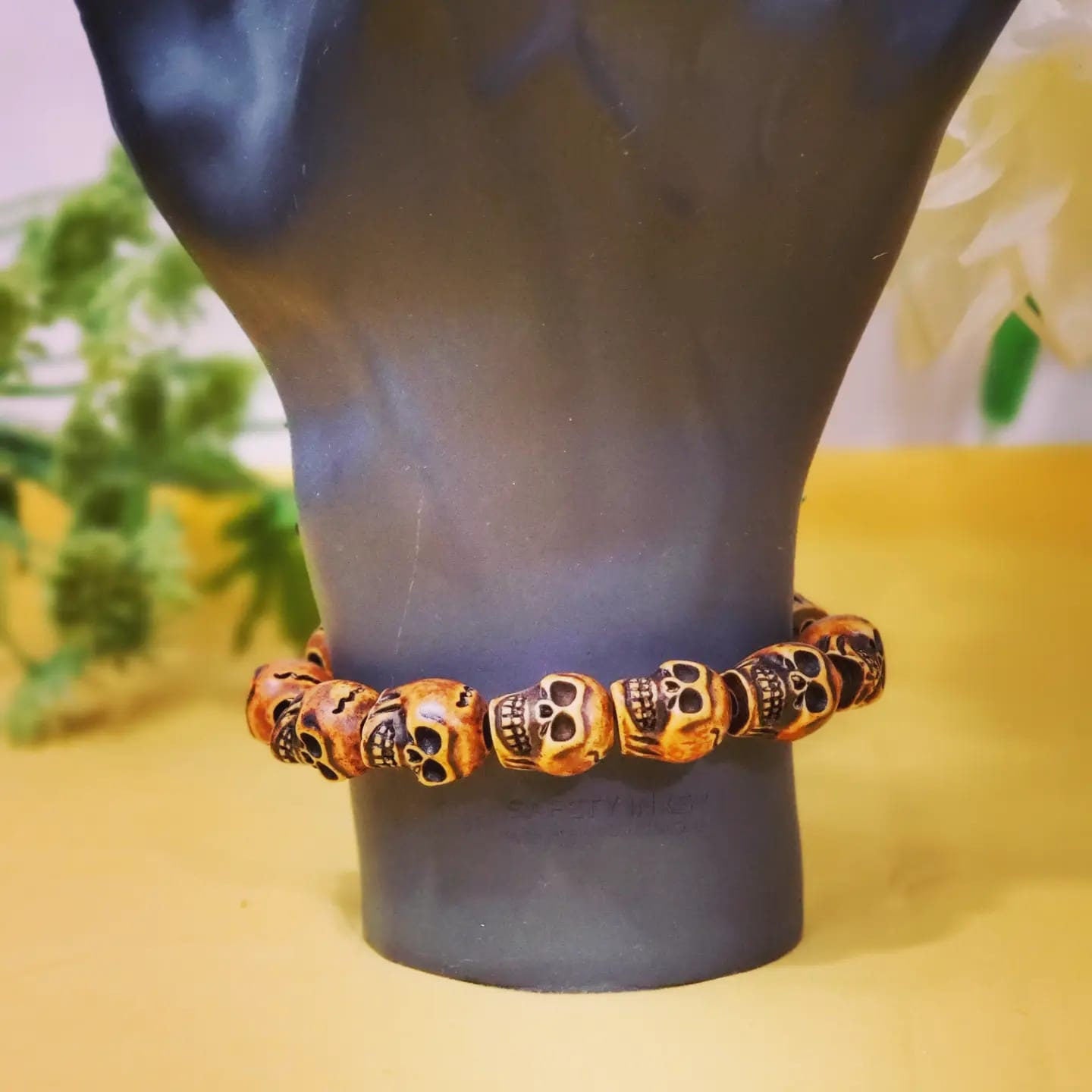 Stretchable Skull Bracelets!
