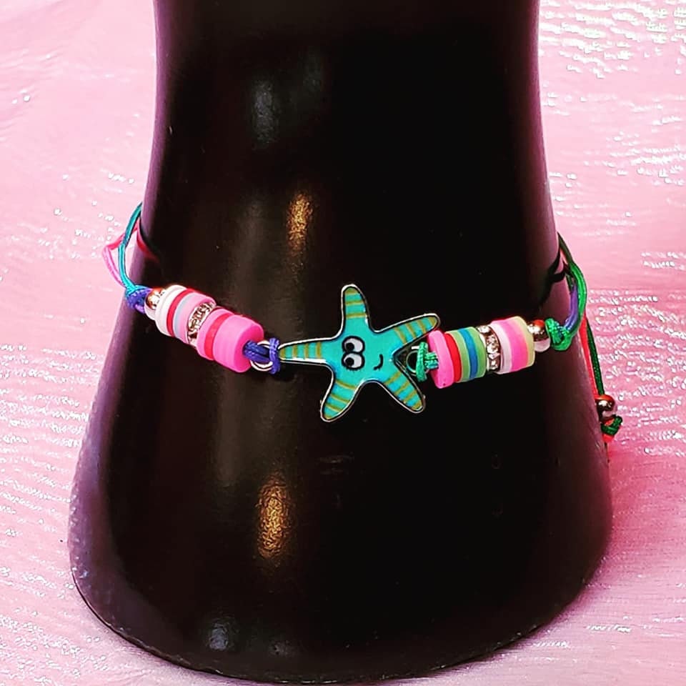 Adjustable Colorful Animal Beaded Bracelet!