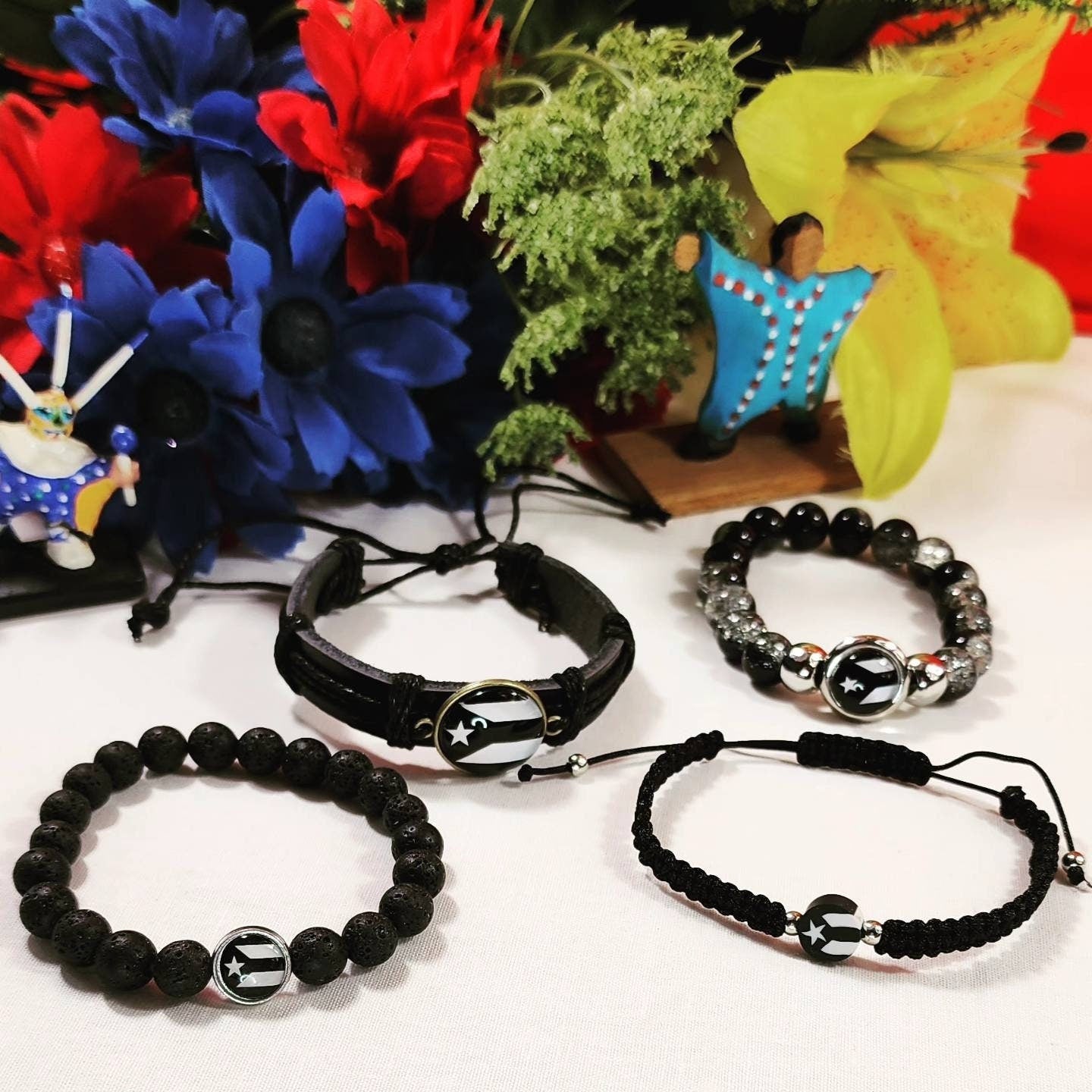 Black & White Puerto Rico Flag Adjustable Stretchable Beaded Bracelets