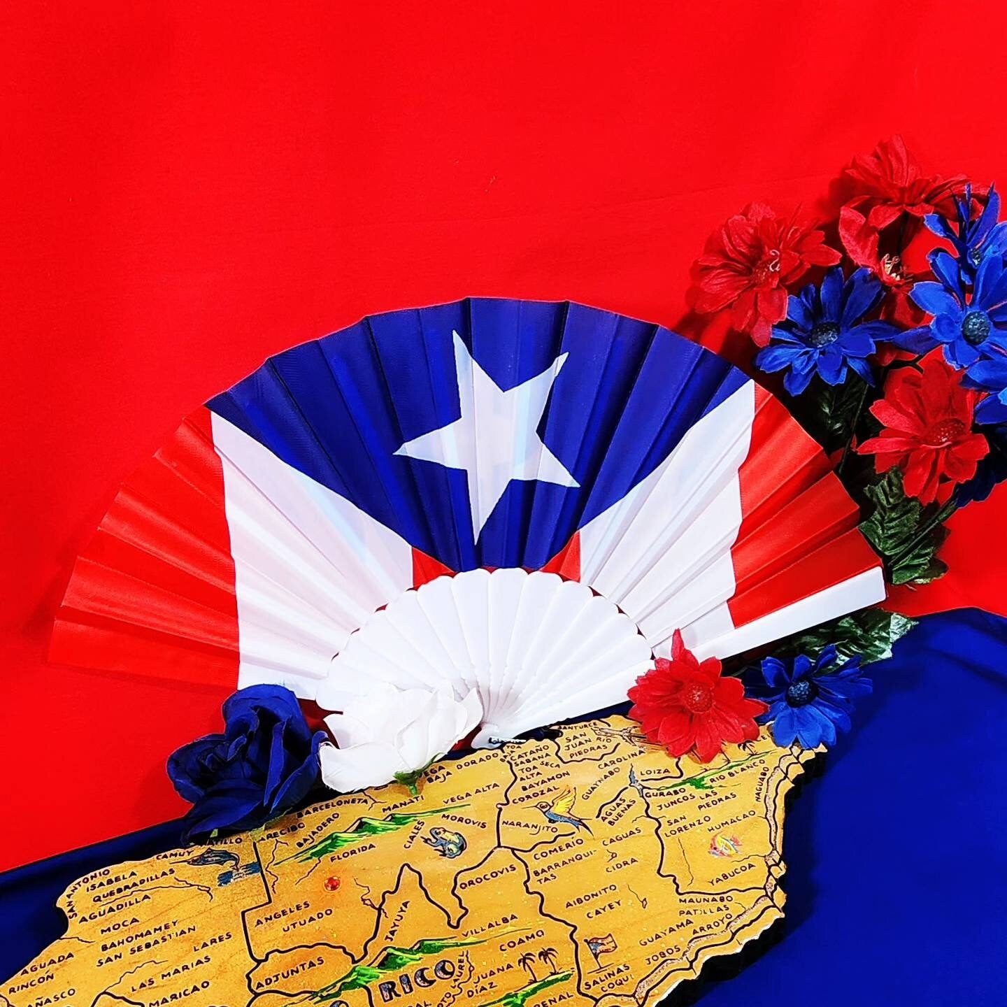 Puerto Rico Flag Hand fan (9 inches tall)