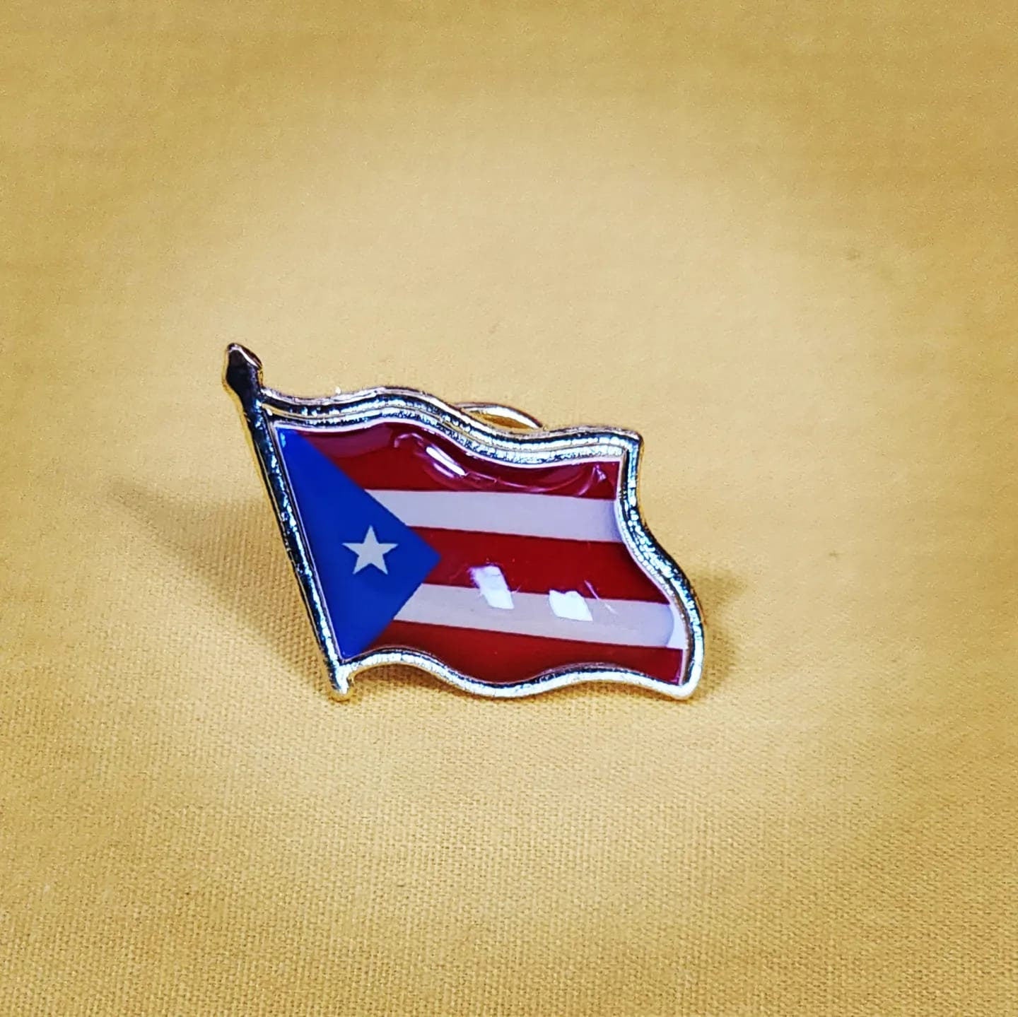 Puerto Rico Butterfly Clutch Tie Tacks pin back