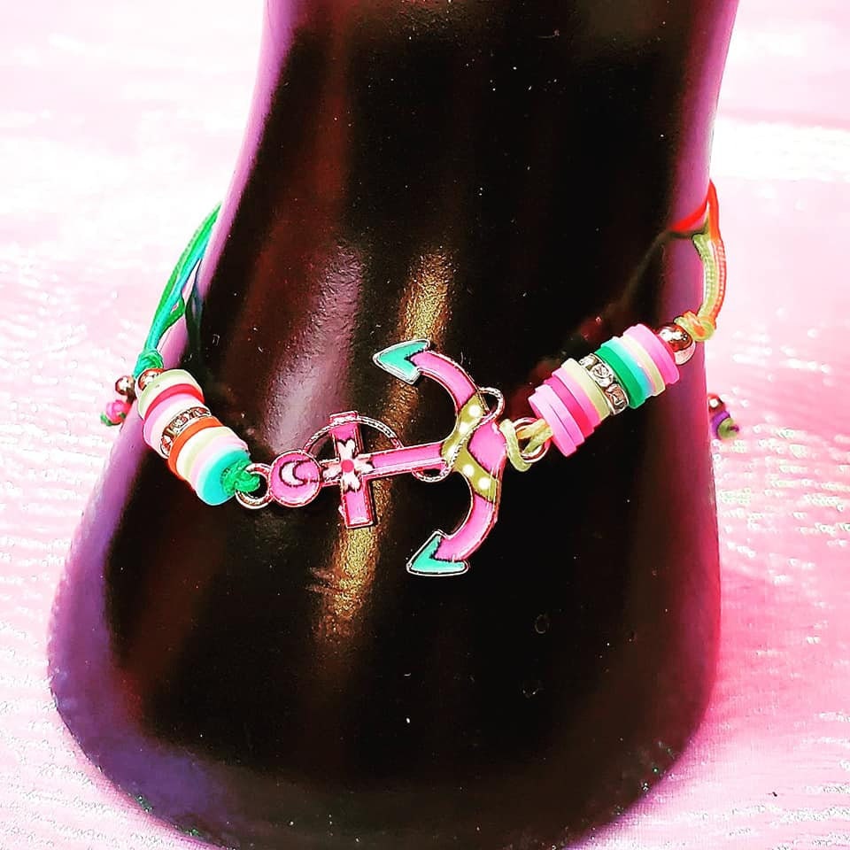 Adjustable Colorful Animal Beaded Bracelet!