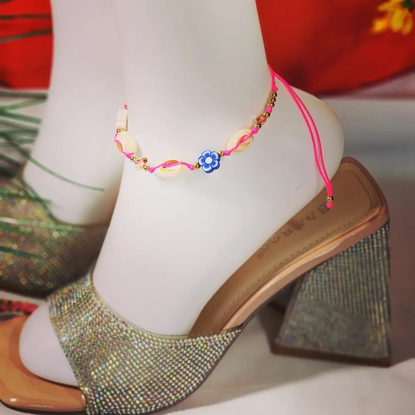 Adjustable Beaded with Seashells and Rubber Flowers Anklet